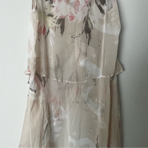 Anthropologie Leith Sheer Floral High Low Ruffle Top - Picture 8 of 9